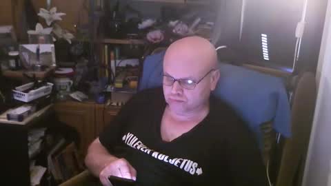 starterxyman online show from January 18, 2026, 11:41 pm