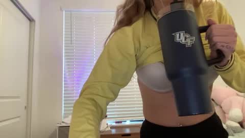 Stassiethatsororitygirl online show from January 22, 2025, 9:43 pm