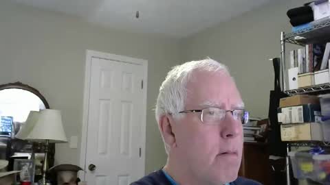 Snapshot of stasw20 chatting on November 18, 2025, 2:43 pm stasw20 online show from November 18, 2025, 2:43 pm