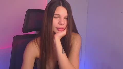 Snapshot of stasy_milk chatting on January 4, 2025, 10:05 am Stasy online show from January 4, 2025, 10:05 am