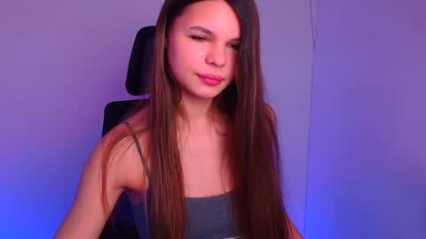 Snapshot of stasy_milk chatting on February 4, 2025, 6:57 am Stasy online show from February 4, 2025, 6:57 am