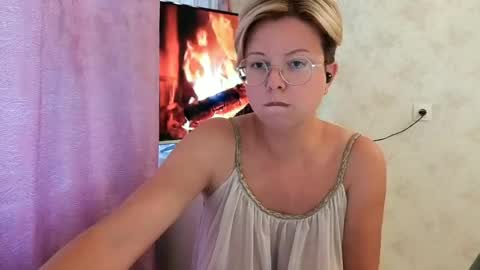 Stasya online show from July 6, 2026, 1:19 pm