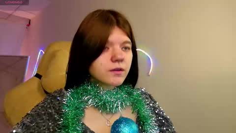 Snapshot of stasyacollins chatting on December 22, 2025, 12:02 pm Stasia online show from December 22, 2025, 12:02 pm