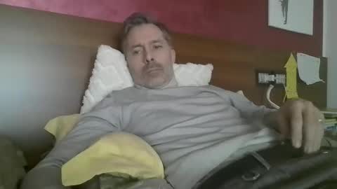 steel80 online show from December 17, 2025, 9:37 am