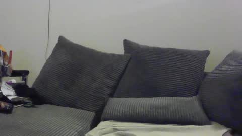 Mikee online show from December 18, 2024, 4:06 pm