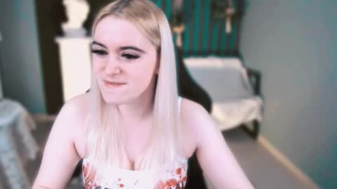 stef_nicks online show from March 1, 2026, 9:11 am