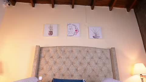 stefa_rosse online show from May 22, 2026, 7:30 pm
