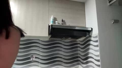 Stefa Gomez  online show from April 9, 2026, 1:49 am