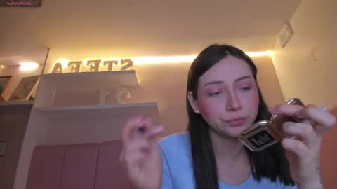 Stefa Gomez  online show from April 9, 2026, 11:04 am