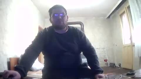 Snapshot of stefan90pt chatting on December 19, 2024, 2:35 pm Stefan online show from December 19, 2024, 2:35 pm