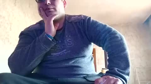 Snapshot of stefan90pt chatting on February 22, 2025, 8:29 am Stefan online show from February 22, 2025, 8:29 am