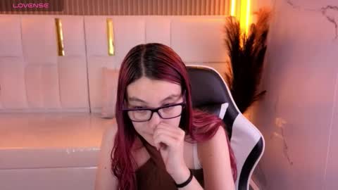 Snapshot of stefania_tp chatting on March 8, 2026, 12:19 am Stefania tp 730am - 1400 pm online show from March 8, 2026, 12:19 am