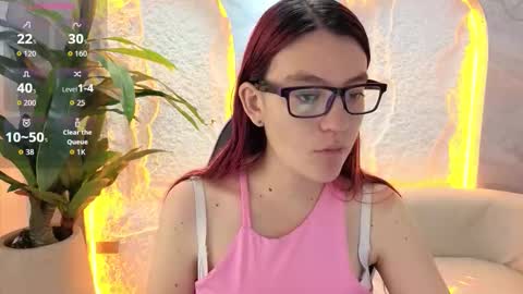 Snapshot of stefania_tp chatting on March 17, 2026, 12:30 pm Stefania tp 730am - 1400 pm online show from March 17, 2026, 12:30 pm