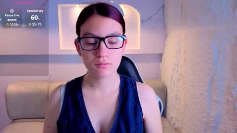 Snapshot of stefania_tp chatting on March 29, 2026, 12:05 pm Stefania tp 730am - 1400 pm online show from March 29, 2026, 12:05 pm