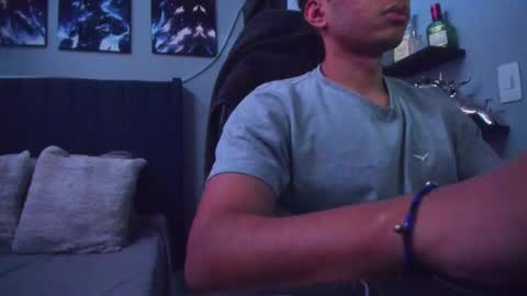 Stefann Salvatore online show from November 3, 2025, 4:41 pm