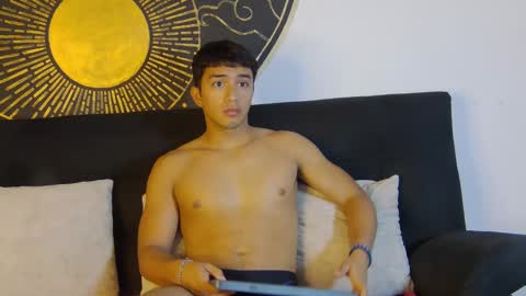 Stefano online show from November 24, 2025, 12:16 pm