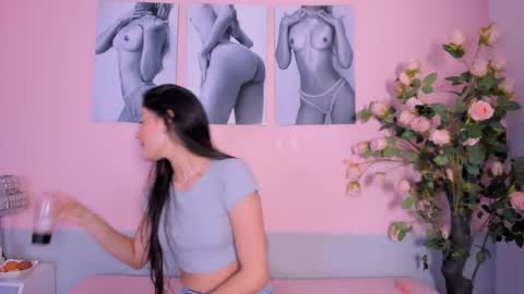 Stefany online show from March 4, 2026, 11:38 am