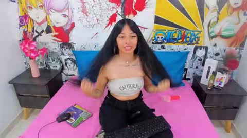 Snapshot of stefany_sweety chatting on November 20, 2025, 2:45 am --Estefay-- online show from November 20, 2025, 2:45 am