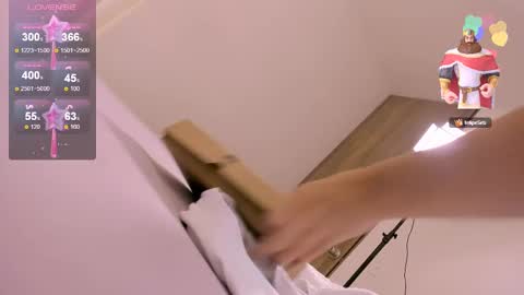 Snapshot of stefanycifuentes chatting on March 9, 2025, 7:45 am Stefa online show from March 9, 2025, 7:45 am