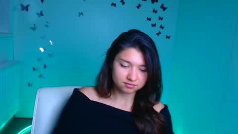 Steffi online show from September 29, 2025, 8:46 pm