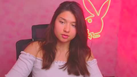 Steffi online show from October 3, 2025, 9:34 pm
