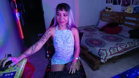 Snapshot of stefh420 chatting on October 31, 2025, 4:02 am online show from October 31, 2025, 4:02 am