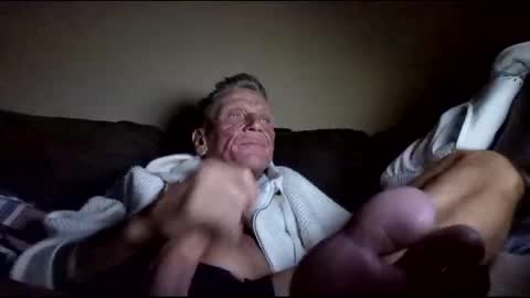 Snapshot of stefy1037 chatting on February 7, 2025, 7:18 am stefy1037 online show from February 7, 2025, 7:18 am