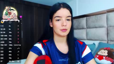 Snapshot of stefy810675 chatting on January 3, 2025, 12:11 am Stefany online show from January 3, 2025, 12:11 am