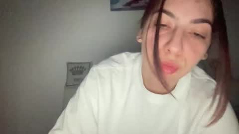 stefy_glow online show from March 5, 2025, 8:32 pm