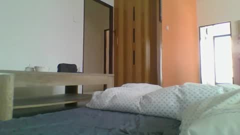 Snapshot of steki038434 chatting on February 21, 2026, 12:17 pm steki038434 online show from February 21, 2026, 12:17 pm