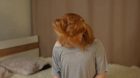 Stella online show from September 14, 2025, 2:00 am