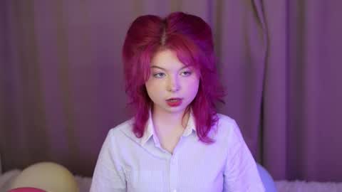 Stella online show from October 24, 2025, 2:19 am