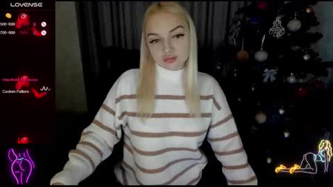 Snapshot of stella__cox chatting on December 20, 2025, 6:31 am Stella Cox online show from December 20, 2025, 6:31 am