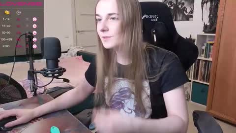 Snapshot of stella_and_carol chatting on November 1, 2025, 3:36 pm Diana online show from November 1, 2025, 3:36 pm