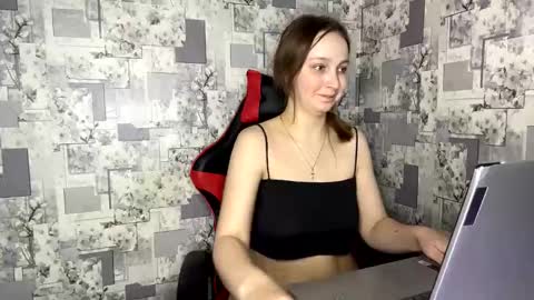 Snapshot of stella_leex chatting on March 4, 2025, 10:16 pm Stella online show from March 4, 2025, 10:16 pm