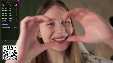 Stella online show from November 5, 2025, 9:31 am