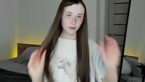 stella_sunny online show from May 9, 2026, 9:31 pm