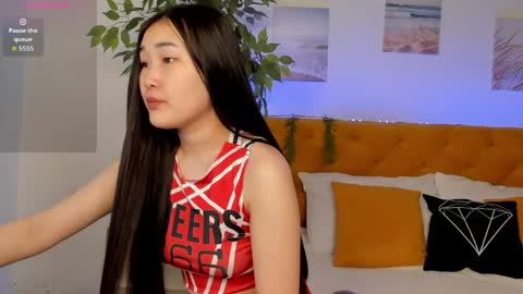 Stella online show from May 21, 2026, 1:12 am