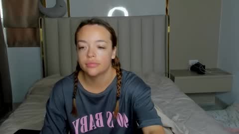 stella online show from April 9, 2026, 12:21 am