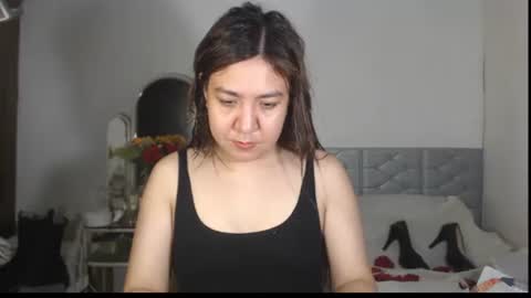 Snapshot of stellahugets chatting on November 16, 2025, 8:36 pm Stella online show from November 16, 2025, 8:36 pm