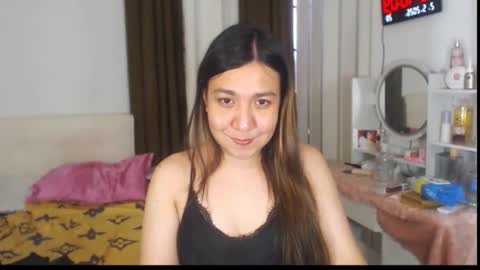 Stella online show from May 2, 2026, 6:40 am
