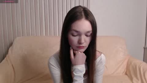 stellapayne online show from October 17, 2025, 9:50 pm