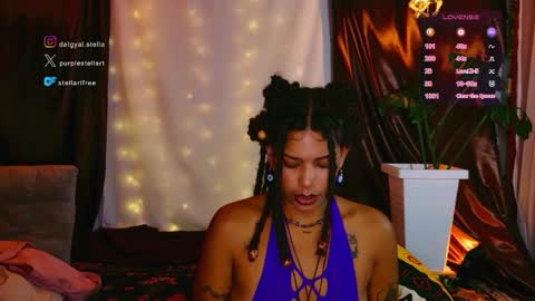 stellart_ online show from June 7, 2026, 12:48 am