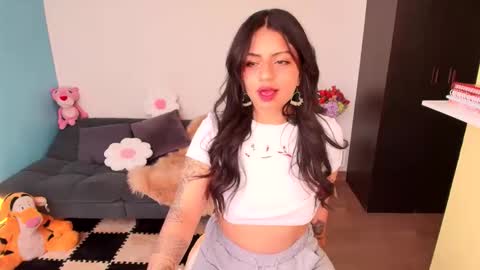 sara  instagram sariishalove online show from March 18, 2026, 4:54 pm