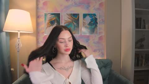 Snapshot of stellary_shy chatting on December 15, 2024, 2:59 pm Stellary online show from December 15, 2024, 2:59 pm