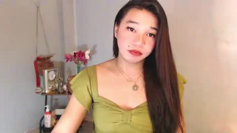 Stella sweet online show from December 2, 2025, 3:56 am