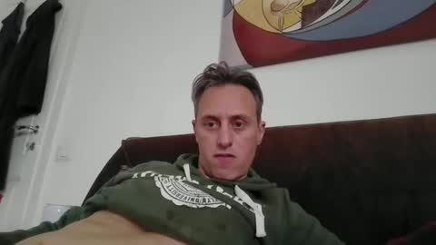 Snapshot of sten015 chatting on February 26, 2025, 1:52 pm sten015 online show from February 26, 2025, 1:52 pm