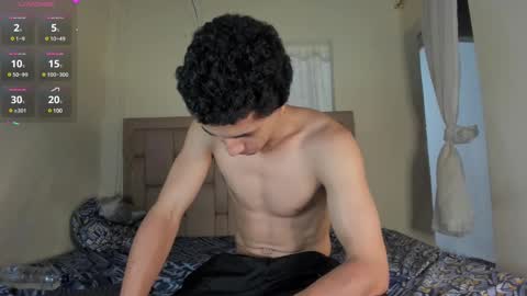 Stepcouple   online show from March 9, 2025, 11:35 pm