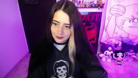 Snapshot of stephani_rousso chatting on February 19, 2026, 10:39 pm joha cosmo online show from February 19, 2026, 10:39 pm