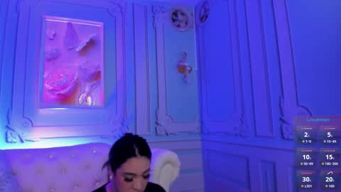         online show from October 22, 2025, 2:34 am